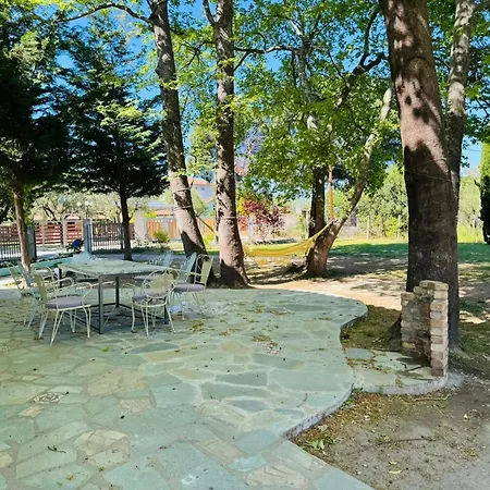 La Maison Des Σπίτι διακοπών Βουρβουρού