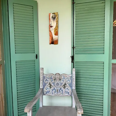 La Maison Des 펜션 보우르보우로우