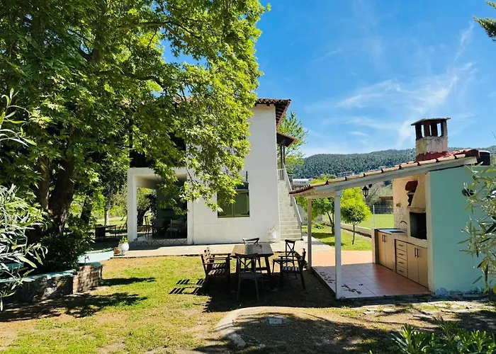 Сasa de vacaciones La Maison Des *