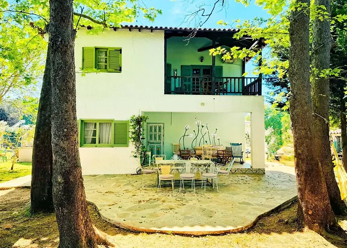 Сasa de vacaciones La Maison Des Vourvourou